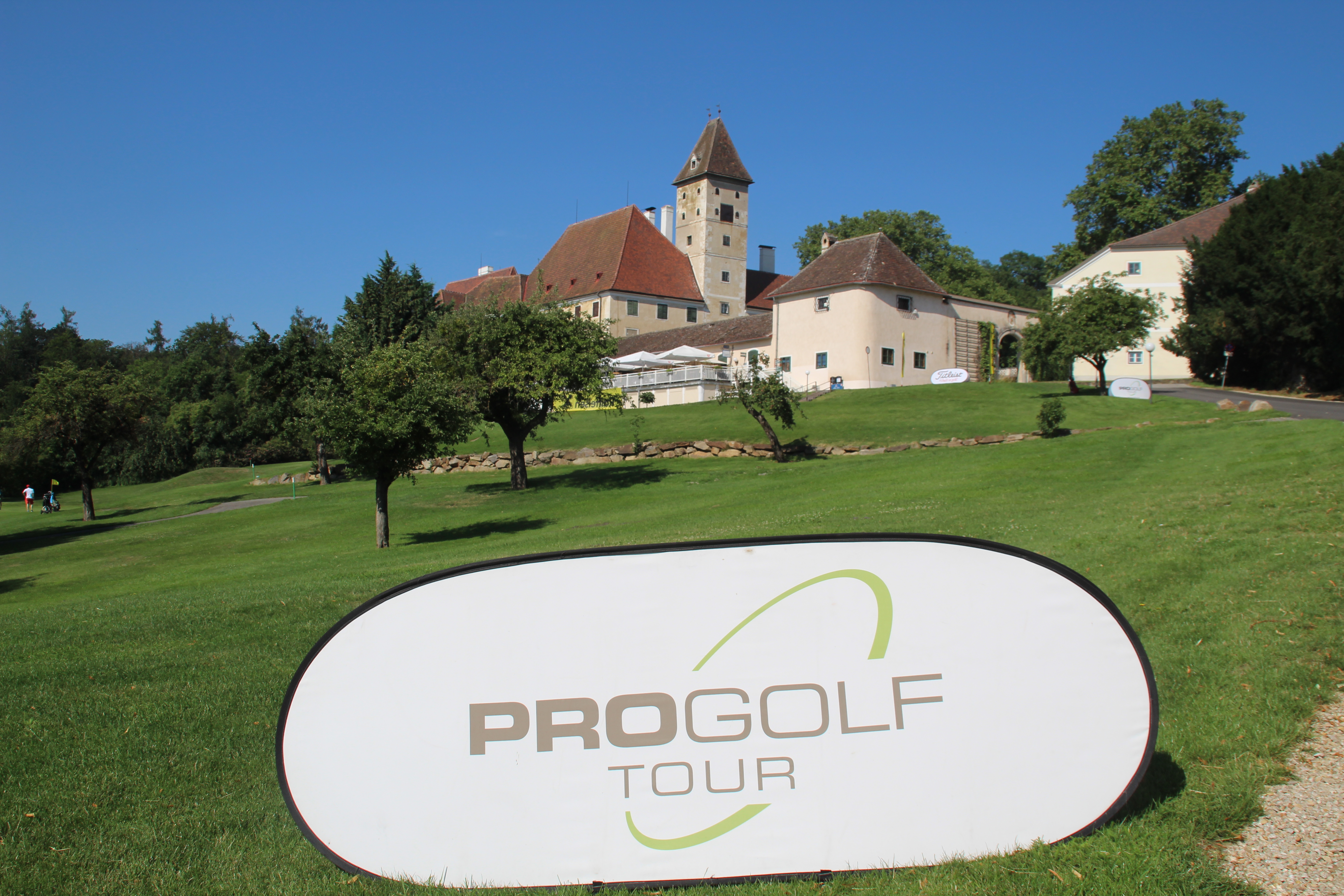Pro Golf Tour PGT